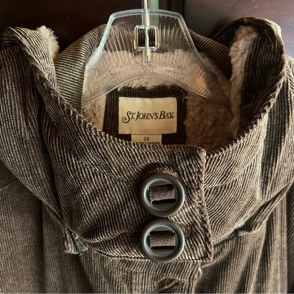 St. John’s Bay Brown Corduroy Coat with Faux Fur Lining – Size 3X - Picture 5 of 7